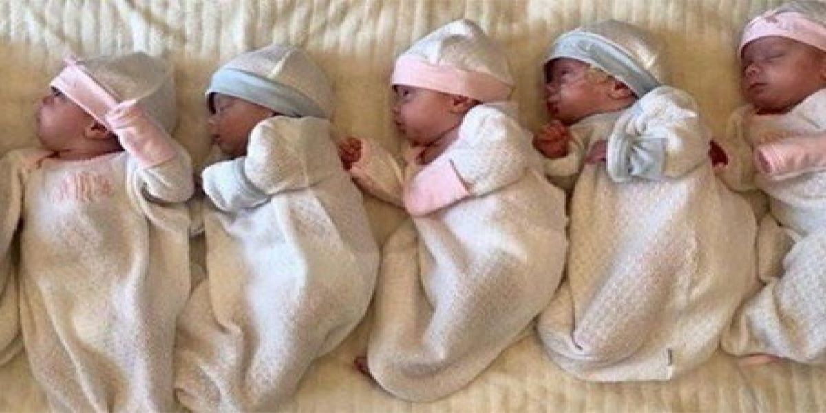 The woman gave birth to 6 children at the same time
