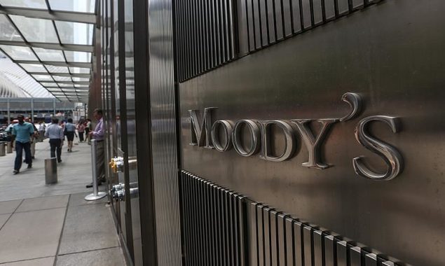 Moody’s raises medium-oil price outlook to $70