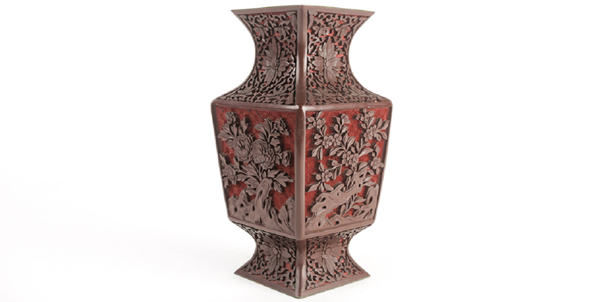 Vase worth up to $15,000 acquired for $4.99 at a secondhand store