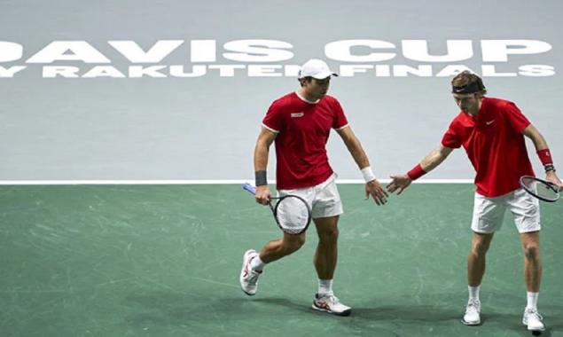 Russians knock holders Spain out of Davis Cup