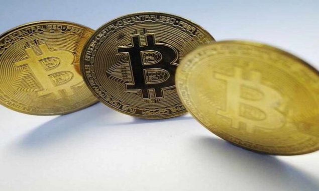 Bitcoin, ether nurse losses, lurk near critical levels