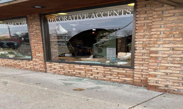 Watch: Deer bursts through a store window in Michigan