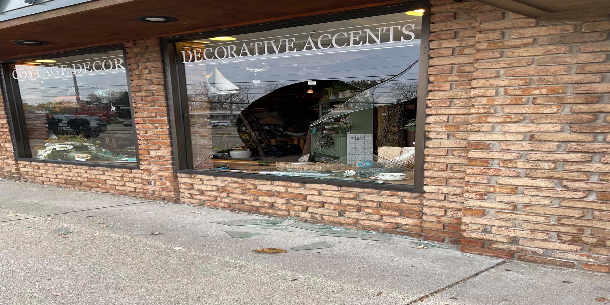 Watch: Deer bursts through a store window in Michigan
