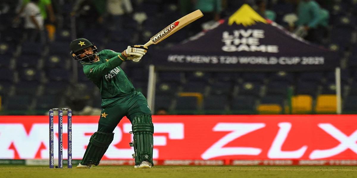 Hafeez opts out of Pakistan's Twenty20s in Bangladesh