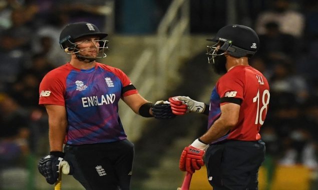 Moeen leads England to 166-4 against New Zealand in World Cup semi-final