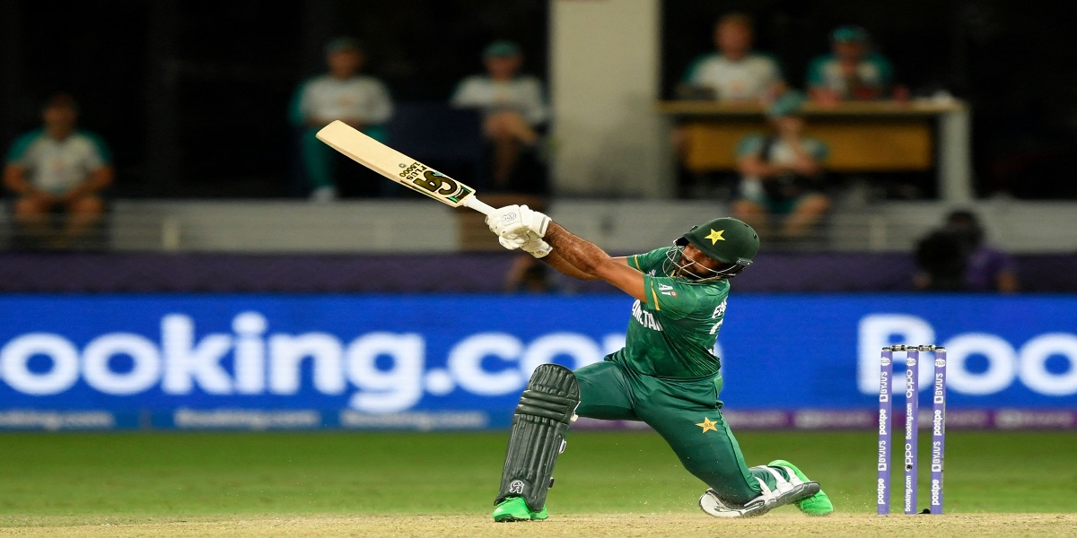 Pak vs Aus semi final live: 'Brave' Rizwan, Zaman power Pakistan to 176-4 against Australia