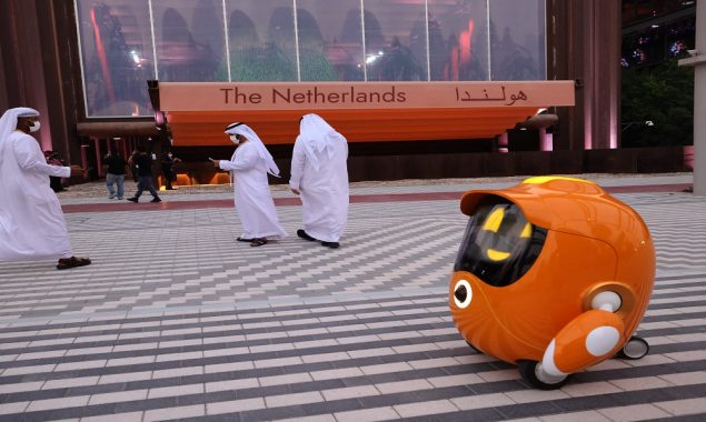 Robots, big data as Gulf nations bet on AI