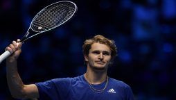 Zverev makes Finals last four after seeing off Hurkacz