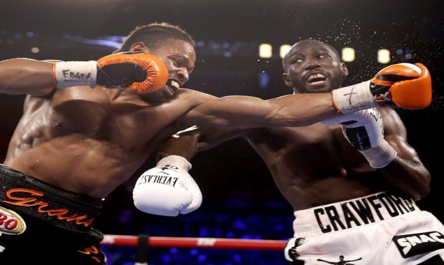 Unbeaten Crawford stops Porter to retain WBO welterweight title