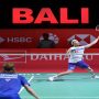 Badminton ace Momota claims first post-crash international trophy