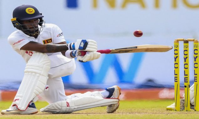 Sri Lanka presses advantage against West Indies