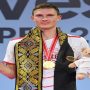 Danish badminton ace Axelsen clinches Indonesia Open men’s singles title