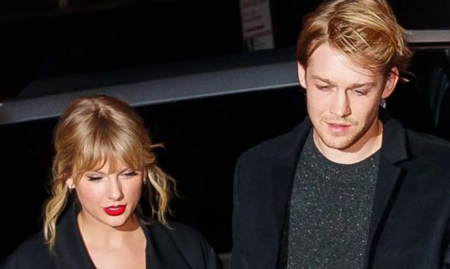 Taylor Swift visits Joe Alwyn on his movie set