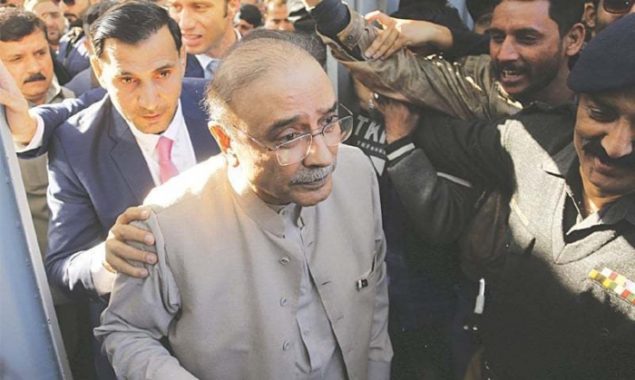 Asif Zardari files acquittal plea in Toshakhana reference