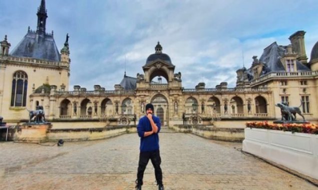 After pulling crowds in Dubai, Atif Aslam lands in Paris