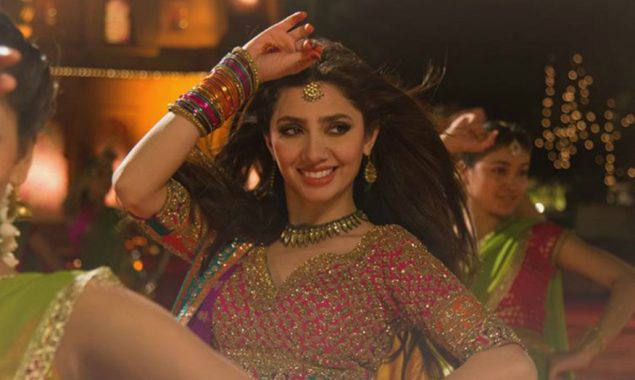 Mahira Khan’s dance moves in latest video breaks the internet