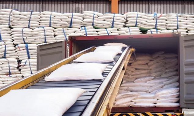Crackdown against fertiliser hoarders, profiteers ordered