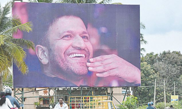 Film star’s death sets India’s sights on eye donations