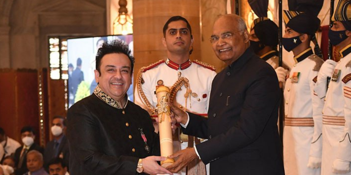 Singer Adnan Sami receives Indian National Award