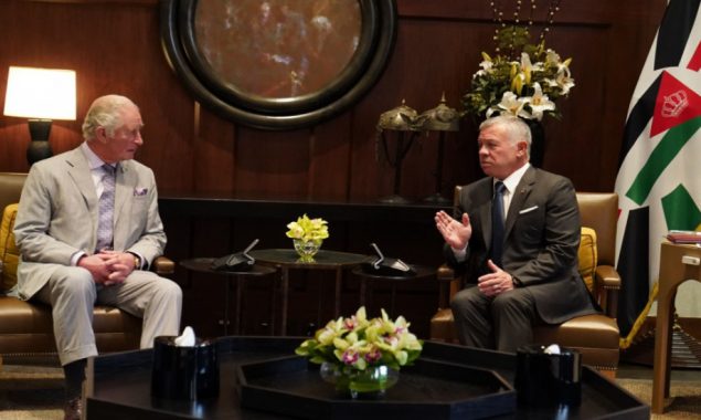 Jordan’s king, Prince Charles discuss enhancing cooperation
