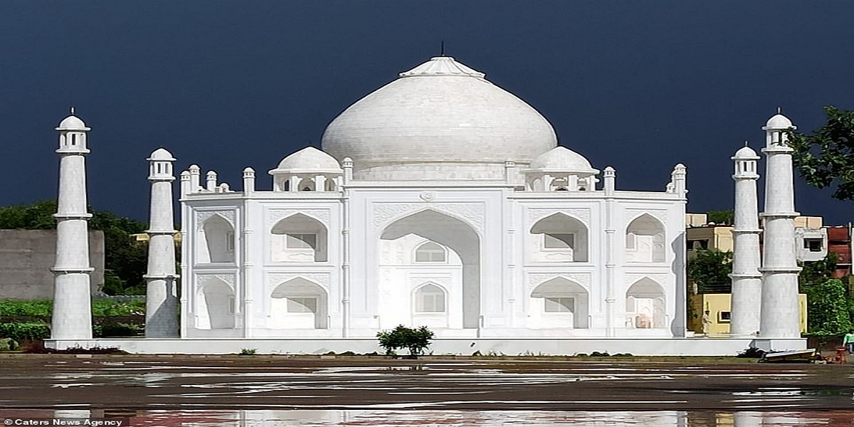 Watch: An MP instructor constructs a replica Taj Mahal for his wife