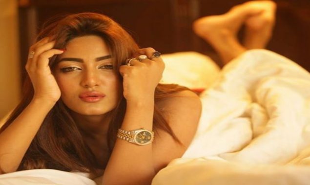 ‘I Ain’t Lesbian’: Mathira Ask Girls To Stop Sending Her Pictures