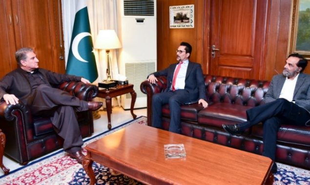 US companies can benefit from facilities being offered by Pakistan: FM Qureshi