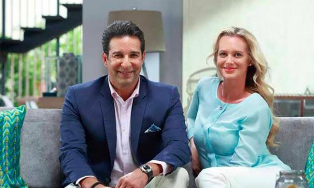 Shaniera Akram celebrates 1 million followers on Twitter