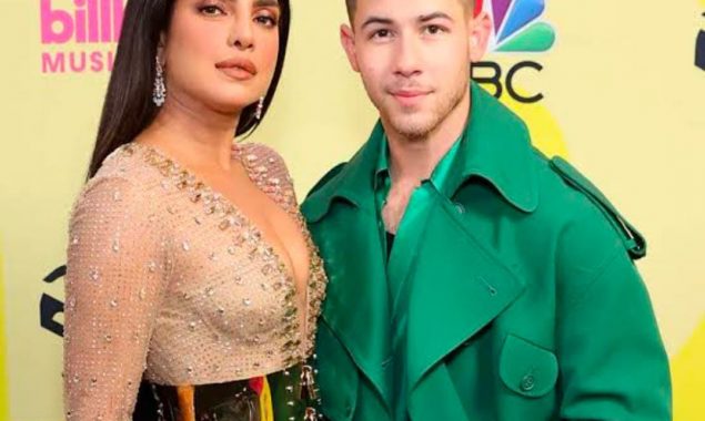 Priyanka Chopra shuns divorce rumours, comments on Nick’s video