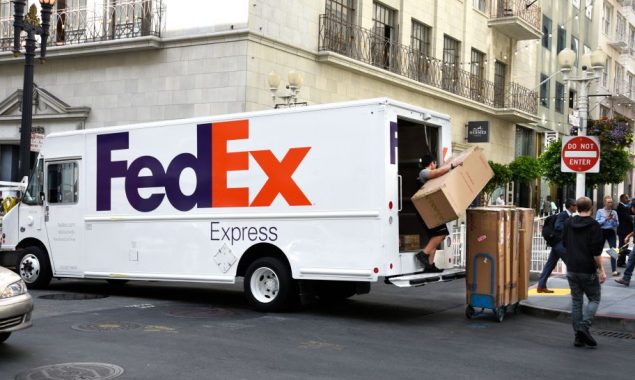 FedEx Express to build Dubai regional air hub