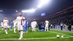 Lyon-Marseille match abandoned after Payet struck by bottle