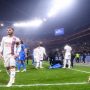 Lyon-Marseille match abandoned after Payet struck by bottle