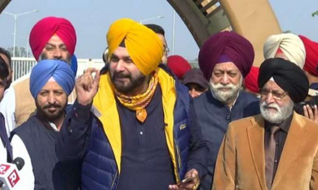 Navjot Singh Sidhu reaches Kartarpur to attend Guru Nanak’s birth celebrations