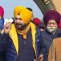 Navjot Singh Sidhu reaches Kartarpur to attend Guru Nanak’s birth celebrations