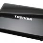 Toshiba to split business into three: report