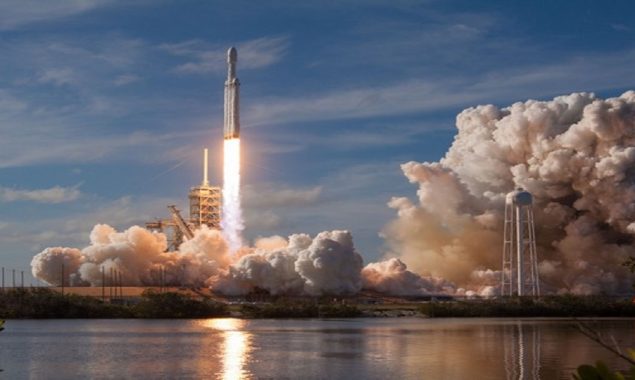Iran announces new space launch amid nuclear talks