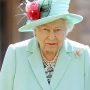 Is this Christmas going to be the Queen’s last semi-harmonious one?