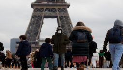 France announces new measures to curb spread of COVID-19 during holiday seasons