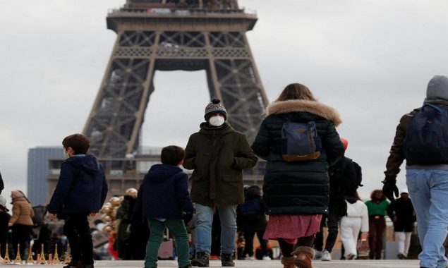 France announces new measures to curb spread of COVID-19 during holiday seasons