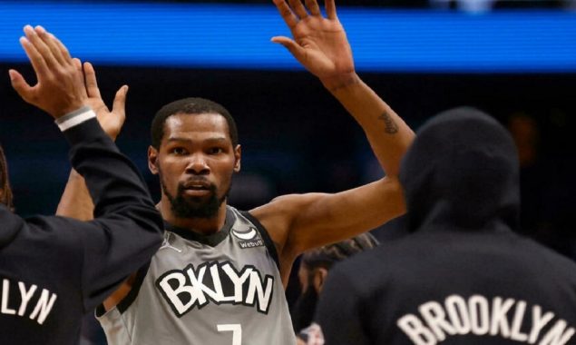 Durant, Harden spark Nets fightback over Mavs