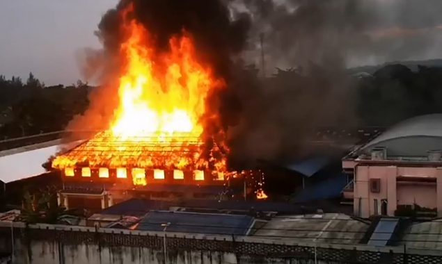 Thai prison set on fire during riot over coronavirus cluster