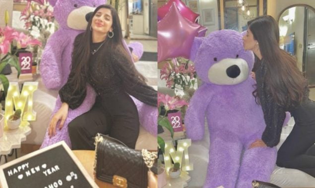 Mawra Hocane welcomes New Year 2022 with alluring pictures