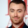 Sam Smith and his friends ask a fan to “shut up”
