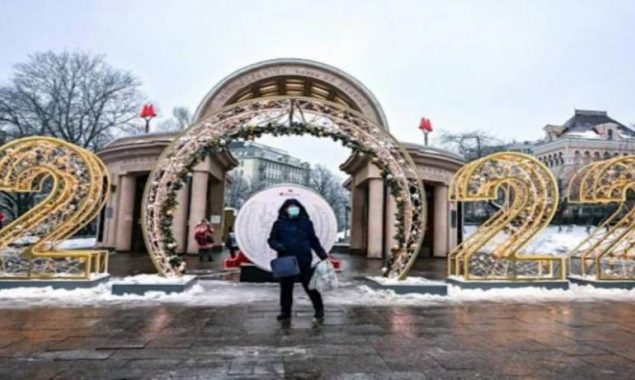 World to ring in New Year under Covid cloud