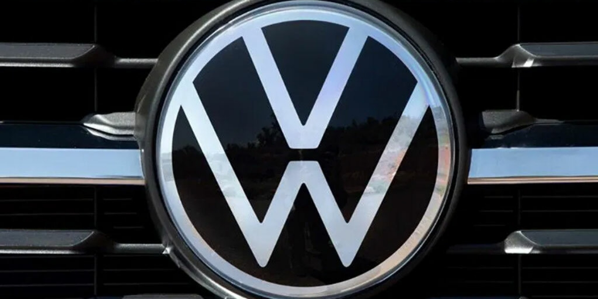 Volkswagen cranks up electric car investment
