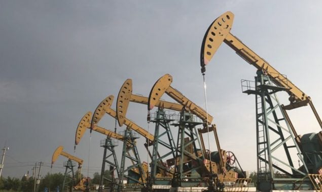 Oil production remains flat in second quarter of FY22