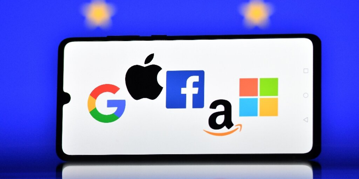 EU lawmakers back rules to curb Big Tech