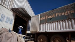 Sudan gunmen loot UN food aid warehouse in Darfur