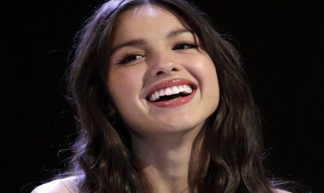 Olivia Rodrigo advises her fans who failed to get concert tickets