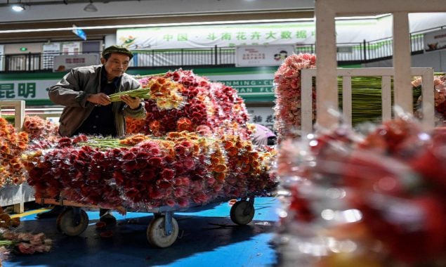 Asia’s biggest flower market makes stars out of influencers